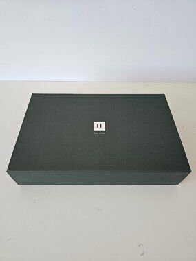 New HARRY ROSEN Green Garment Storage Magnetic Closure Box 16" x 10" x 3.25"